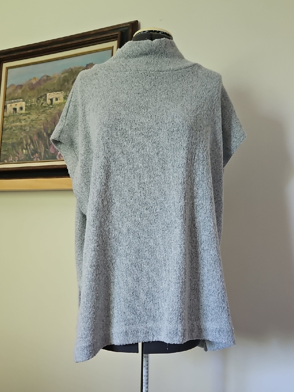 LOFT Light Gray Short-Sleeve Turtleneck Sweater